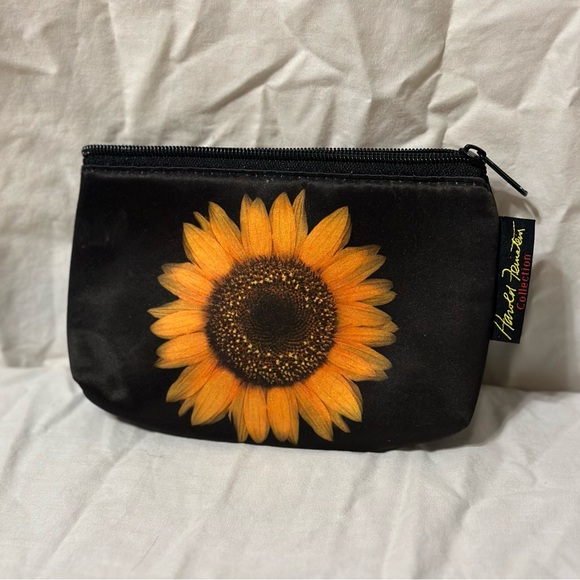 Harold Feinstein Other - Harold Feinstein storage zip pouch/bag